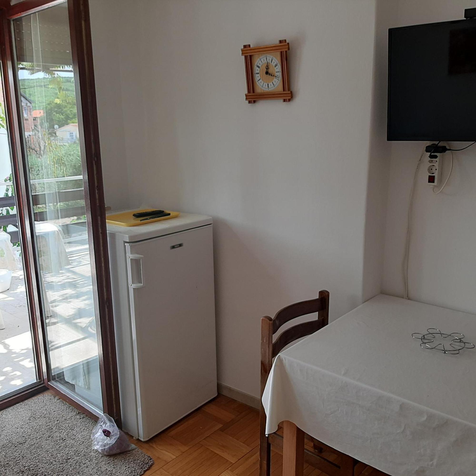 Klimno100 Daire Dış mekan fotoğraf